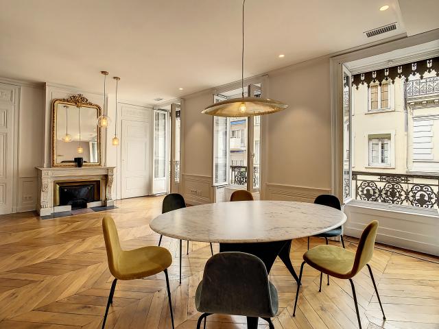 T3 MEUBLE – 82 m2 – CLIMATISATION BALCON – 69006 – LYON