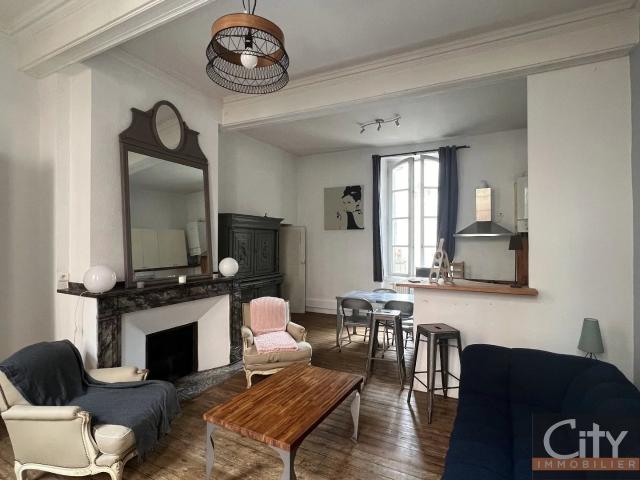 T3 MEUBLE CAPITOLE + PARKING