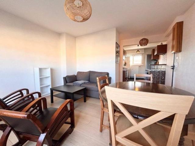 T3 MEUBLE AVEC TERRASSE NEUDORF
