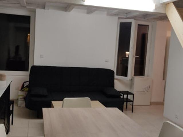T3 MEUBLE JAURES ARENES CENTRE VILLE CALME SECURISE LUMINEUX TERRASSE