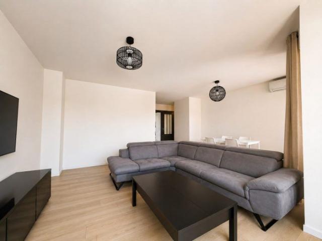 T3 MEUBLE NEUDORF EN ATTIQUE