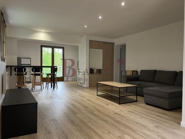 T3 MEUBLÉ VEC BALCON ET GARAGE