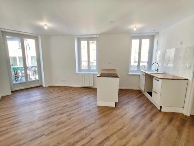 T3, Montalieu Vercieu, France
