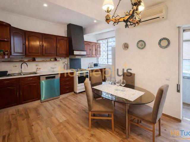 T3 Mobilado e Equipado ? Arrendamento Anual no Centro de Tavira | 26084073770