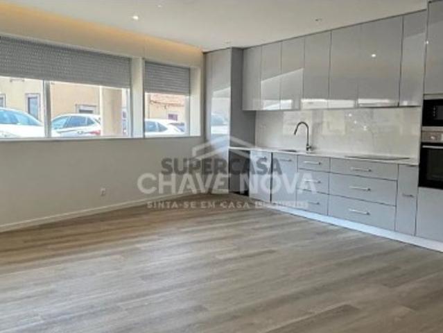 T3 Moderno com Terraço Seixezelo