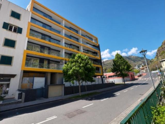 T3 Moderno com Piscina Ribeira Brava