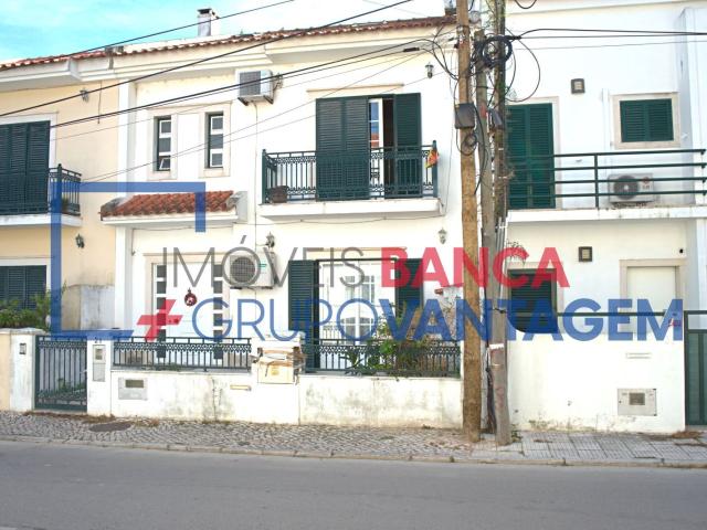 T3 MORADIA MONTIJO