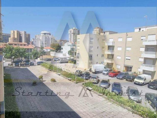 T3 na Avenida Santos Graça na Póvoa de Varzim | 26083919672
