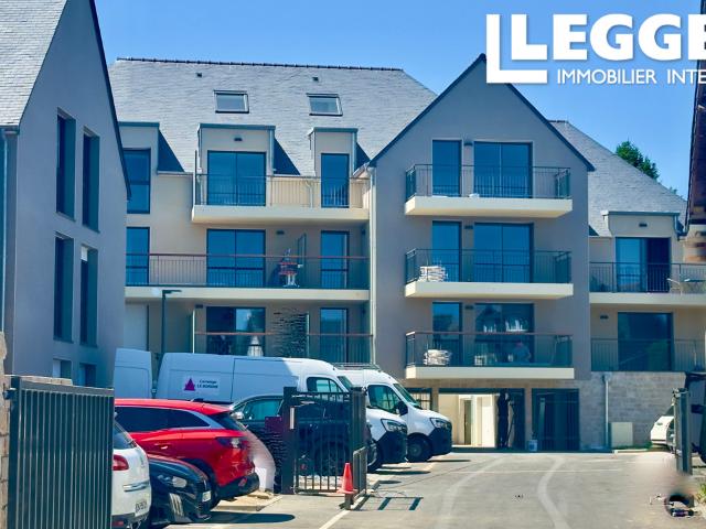 T3 NEUF au 1er étage avec terrasse de 17m2, box
