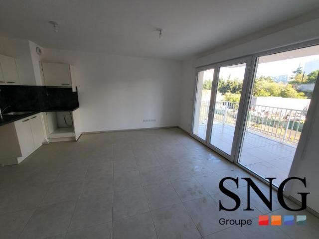 T3 NEUF AVEC BALCON ET LOGGIA + PARKINGS