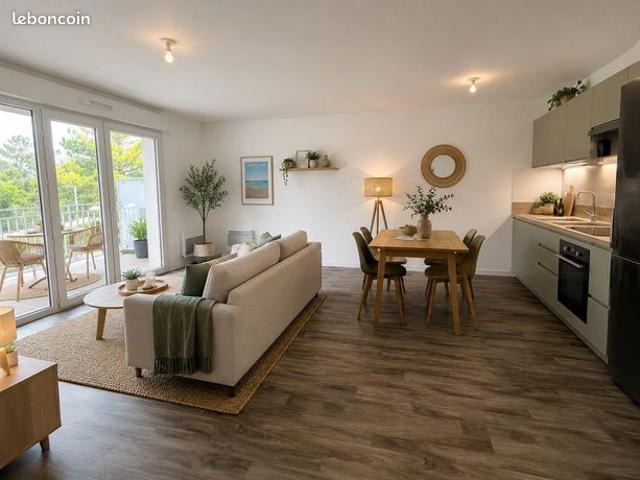 T3 neuf avec balcon, parking sécurisé et piscine – proche plage