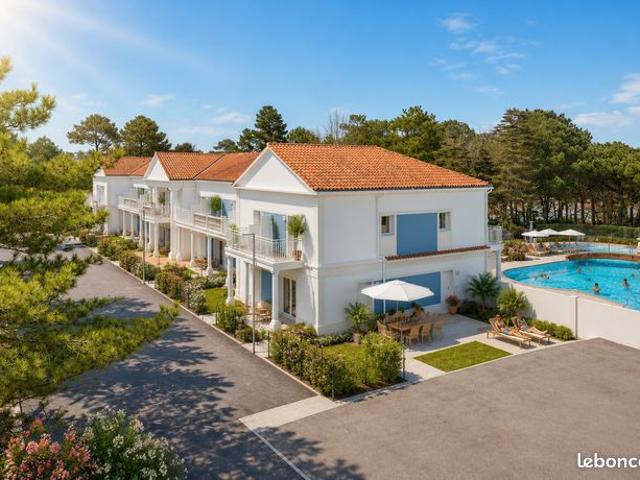 T3 neuf dernier étage – Triple exposition, vue dégagée sur la piscine et esprit vacances toute l'année