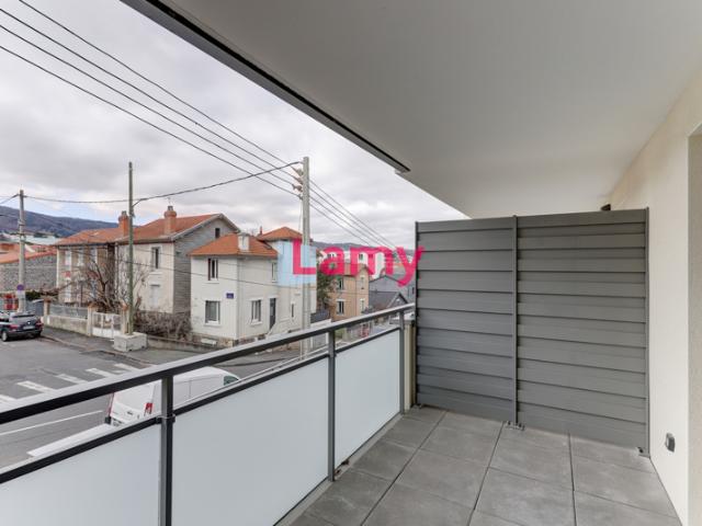 T3 neuf jamais habité, avec terrasse et garage
