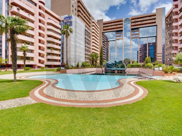 T3 no Green Park | Laranjeiras, Lisboa
