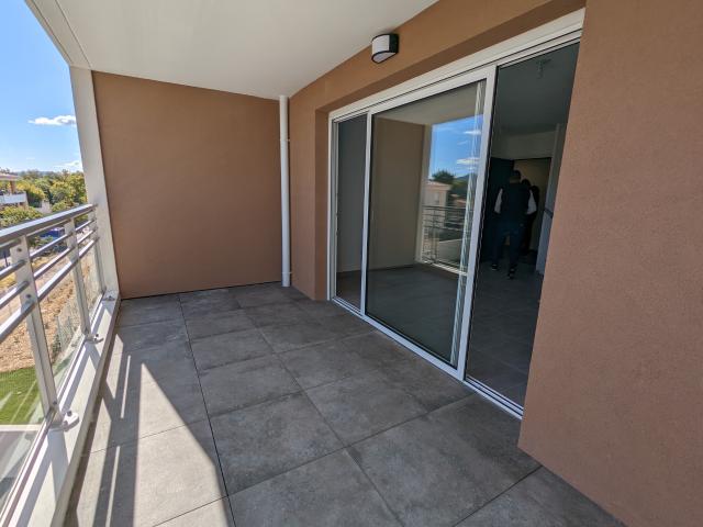 T3 NON MEUBLE AVEC TERRASSE ET GARAGE 13013 MARSEILLE PINEL