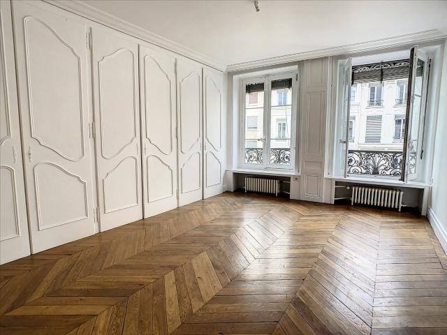 T3 – NON MEUBLE – 93 m2 – 69002 – LYON