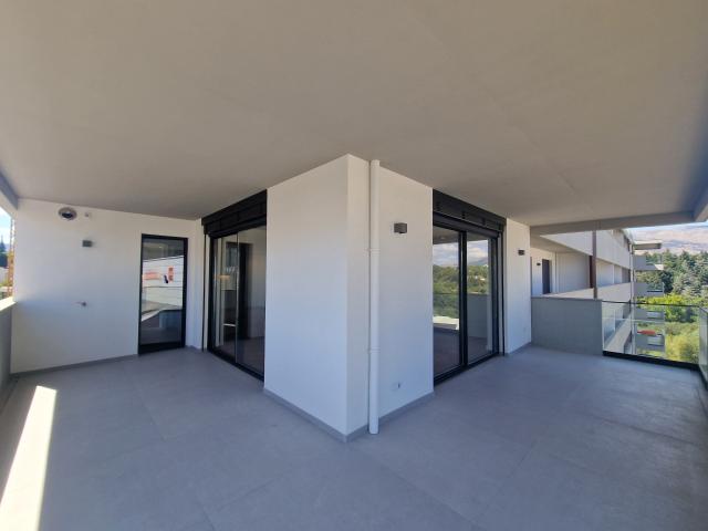 T3 novo no 5º andar, junto ao Trofa Saúde em Vila Real