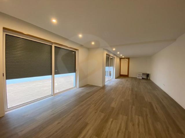 T3 Novo c/ Terraço na Póvoa de Varzim