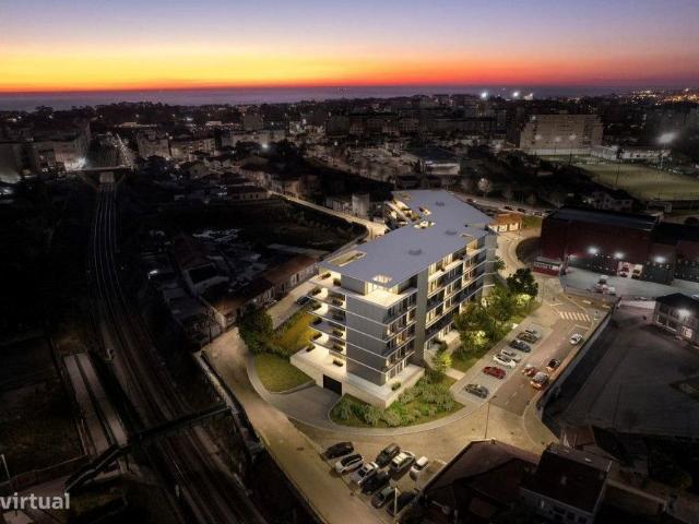 T3 Novo c/ Terrao 65m2 em Santa Marinha Coimbres