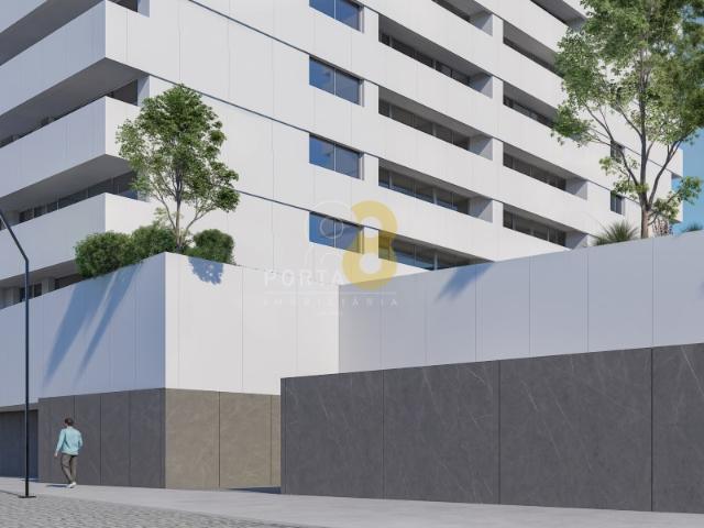 T3 Novo com Varanda, Garagem e Vistas Desafogadas Requesende