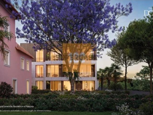T3 novo com jardim Palacete Douro
