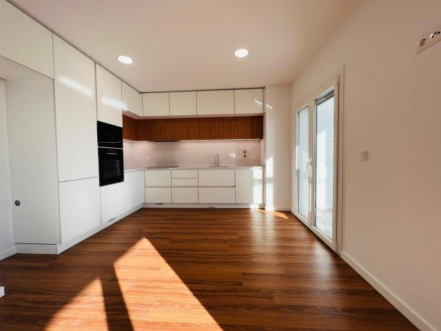 T3 Novo e Moderno! 123m² Tavarede