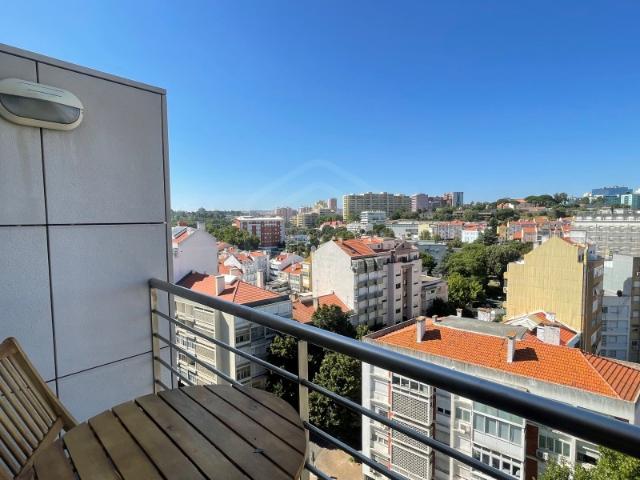 T3 para arrendar em condomínio com localização privilegiada junto Praça de Espanha, Sete Rios, Campolide