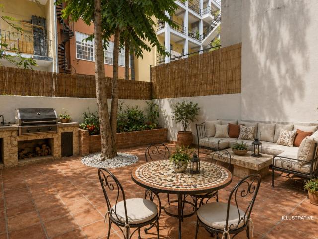 T3 para Renovar com Jardim de 40 m² junto ao Marquês 161m² Santo António