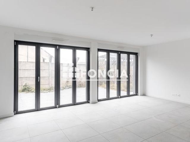 T3 rdc terrasse residence neuve