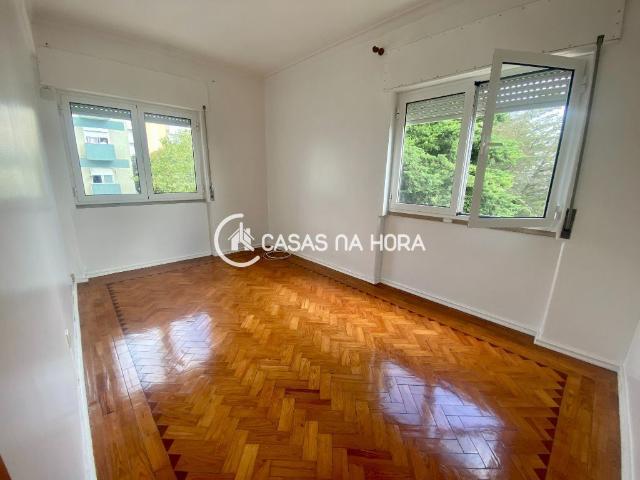 T3 Remodelado no Pragal junto à PSP e ao SMAS