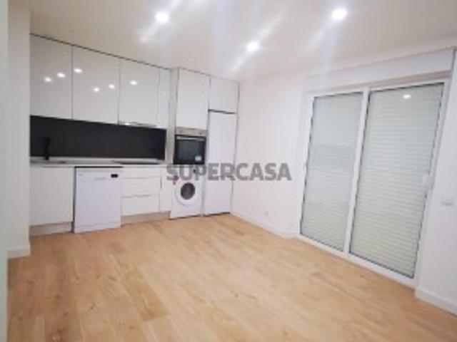 T3, REMODELADO, ALVERCA CENTRO! TERRAÇO PRIVATIVO 45m!