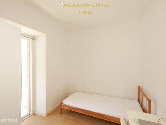 T3 remodelado com terrao, junto ao Colgio Moderno PM6594