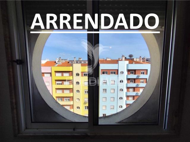 T3 remodelado, para arrendar em Santa Marta do Pinhal