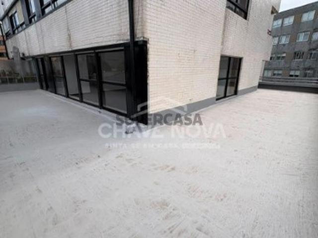 T3 Renovado c/ Terraço e Garagem em Santa Marinha Devesas