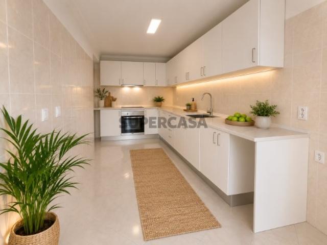 T3 Renovado em Almada, Pronto habitar