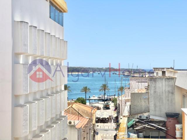 T3 Renovado no Centro Histórico de Portimão Algarve 116m² Portimão