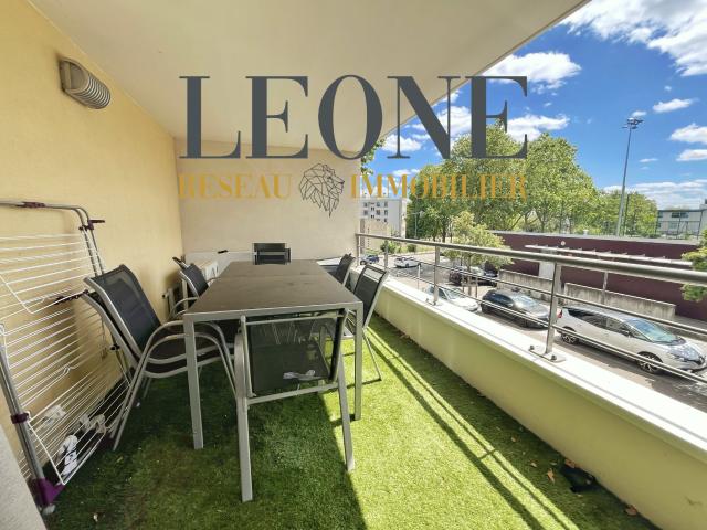 T3 rénové Lyon 9 limite Champagne au mont d or