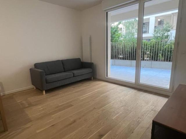 T3 récent avec grande terrasse CLICHY