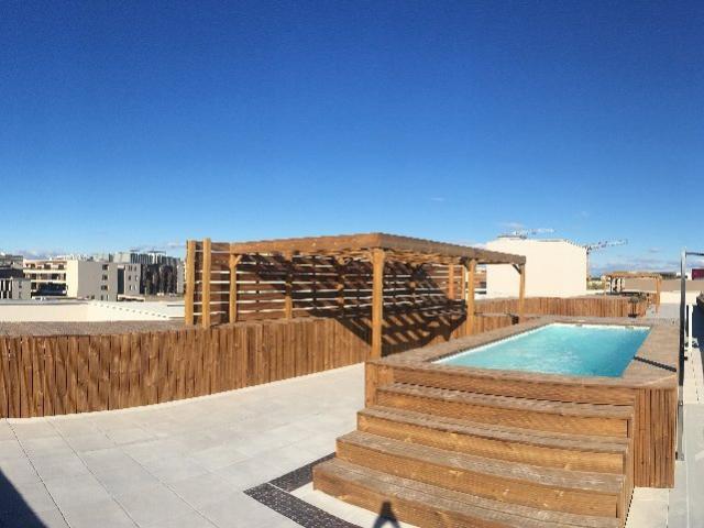 T3 AVEC TERRASSE ET PARKING / SECTEUR SABINES