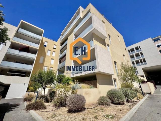T3 en résidence récente de standing avec garage TOULON EST