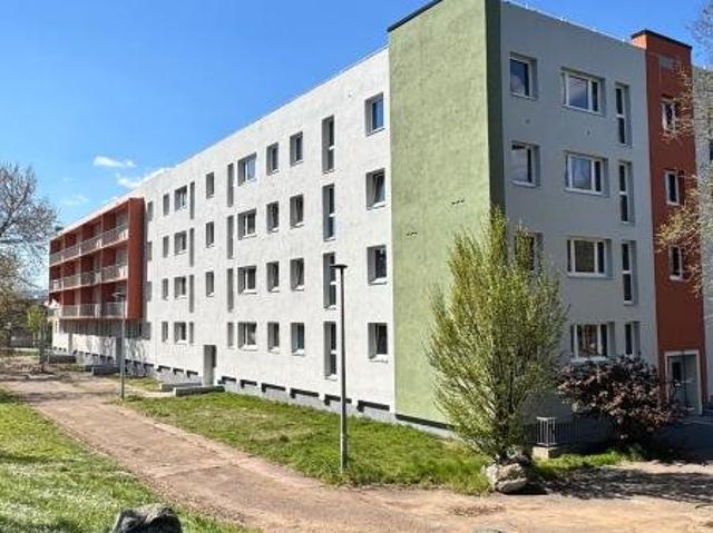 T3 réhabilité en périphérie de valence Nos biens à la location Je veux loue