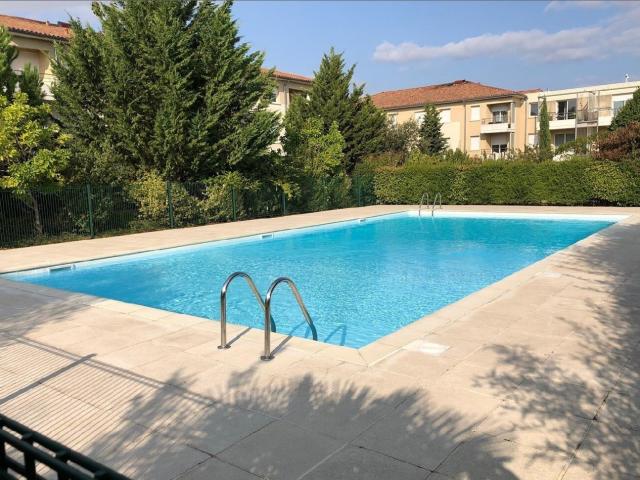 T3 résidence sécurisée + piscine Angoulême