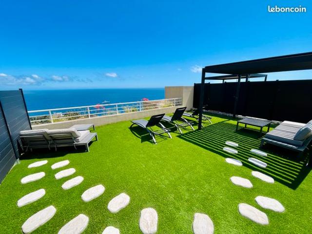 T3 Rooftop Terrasse 100 m2 avec vue mer panoramique