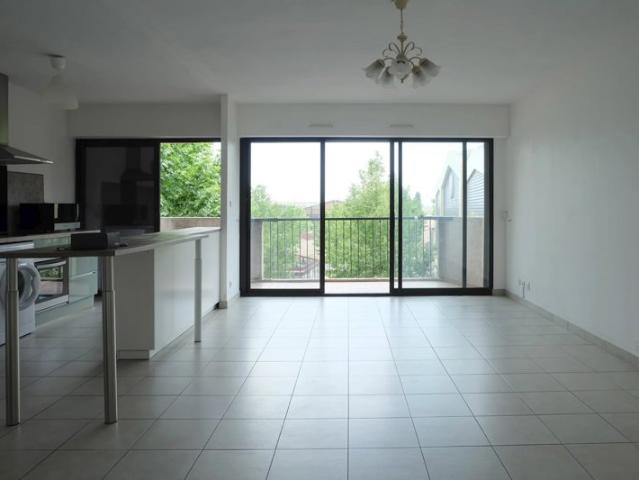 T3 Salon de Provence Centre