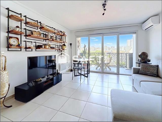 T3 Semi récent avec balcon Marseille 7eme