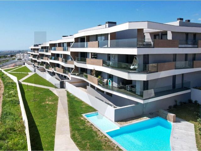 T3 Sky City, com vista Tejo!