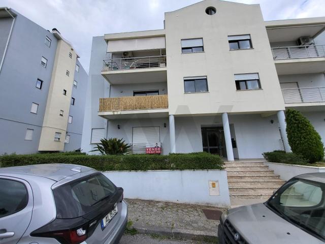 T3 situado na zona dos Alqueves, em São Martinho do Bispo