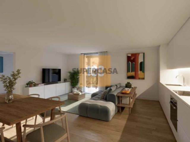 T3 SMART com 2 Lugares de Garagem Lake Towers