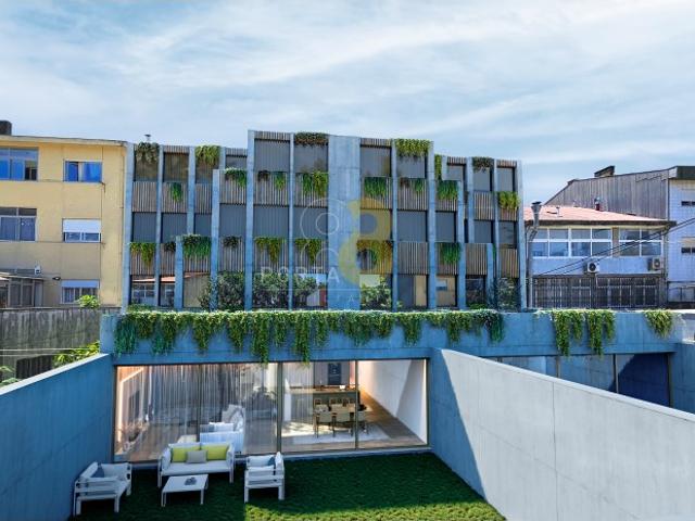 T0+1 com jardim privativo de 18 m²