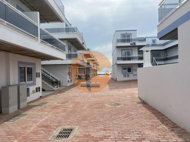T0+1 com parqueamento e Acesso Direto à Praia Manta Rota 53m² Vila Nova De Cacela